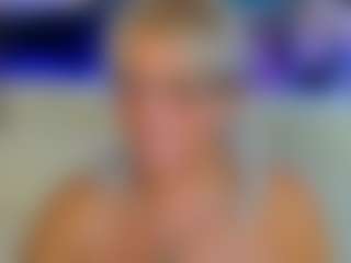 Live cam show with AnnaCoolidge - Cute on Soda Cam