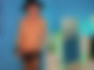 Live cam show with AnnaCoolidge - Blonde Hair on TeamSkeetLive