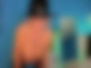 Live cam show with AnnaCoolidge - Blonde Hair on TeamSkeetLive