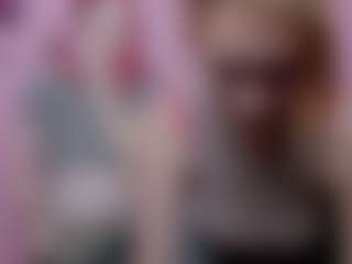 Live cam show with bella-sky - Shaved Pussy on Camsoda