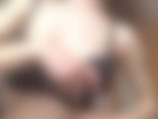 EllenCominotti's Live Sex Cam Show