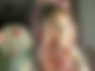 Live cam show with FrediaPolio - New Small Tits on sexylive.show