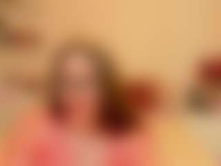 Live cam show with HoneylenaXS - Mature on Camsoda