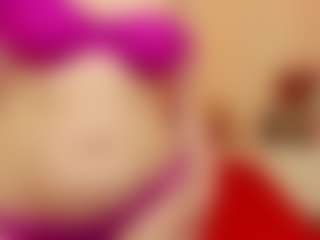 Live cam show with HoneylenaXS - Middle Aged on Sweet Sext