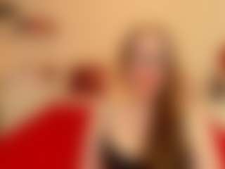 HoneylenaXS's Live Sex Cam Show