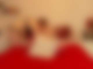 HoneylenaXS's Live Sex Cam Show