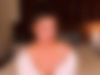 Live cam show with JasmineBur-ke - Play on Camsoda