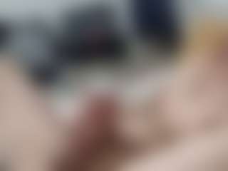 jcrowder633's Live Sex Cam Show