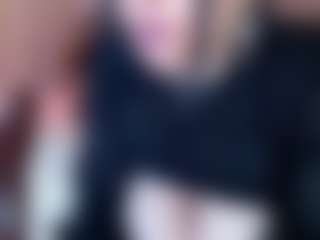 Live cam show with Kira-kirkros - New Tattoos on Camsoda
