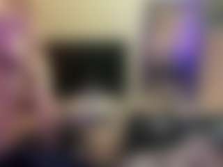 Live cam show with krissybarbie0825 - Cum on fuck-show.com