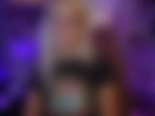 LucyCutie's Live Sex Cam Show