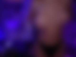 LucyCutie's Live Sex Cam Show