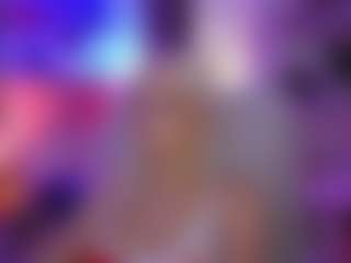 Live cam show with LucyCutie - Blue Eyes on chickslive.net