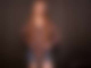 Live cam show with MatildeSchaalma - Redbone on xxxlivecams.org