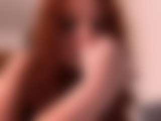 Live cam show with MatildeSchaalma - Redbone on mypornchat.com