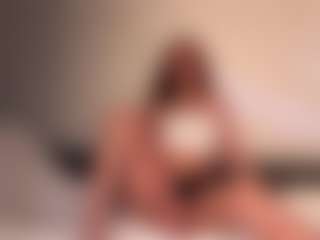 Live cam show with MatildeSchaalma - Redbone on Streamer API