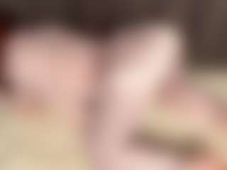 Live cam show with MatildeSchaalma - Panties on CamClone