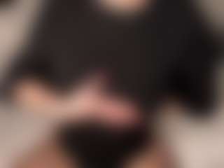 MatildeSchaalma's Live Sex Cam Show