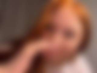 Live cam show with MatildeSchaalma - Doggy on Camsoda