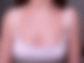 Live-camshow met MatildeSchaalma - Blow op Camsoda