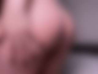 Live-camshow met MatildeSchaalma - Fit op Camsoda