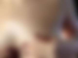 Live cam show with MatildeSchaalma - Blow on Camsoda