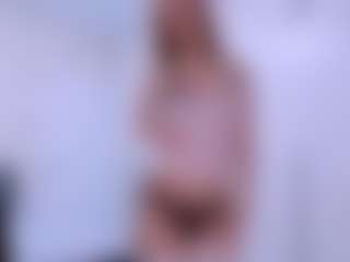 Live cam show with MatildeSchaalma - Sexy on crypto-cams