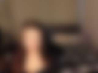 Live cam show with NicoleRossss - Teasing on CamwithHer