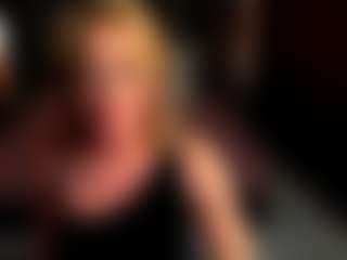 SabrinaHamiltons's Live Sex Cam Show