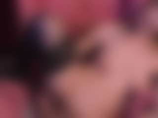 Live cam show with SabrinaHamiltons - Green Eyes on Camsoda