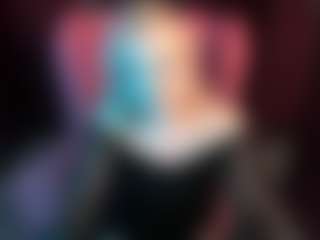 Live cam show with SabrinaHamiltons - Average on Camsoda