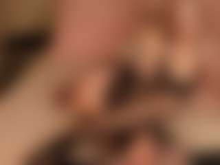 Live cam show with SabrinaHamiltons - Brown Hair on live.xbliss.ai