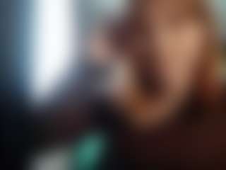 Live cam show with Cadie - Granny on crypto-cams