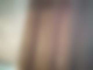 Live cam show with Cadie - Striptease Granny on slutload