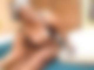Live cam show with xxBootyBanger23xx - Ass Bouncing on Camsoda