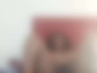 Live cam show with Beverlylady - Mobile on StripNow