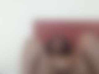 Live cam show with Beverlylady - Granny on Fling VIP Chat