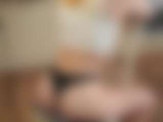 Live cam show with CheryleEckles - Brown Eyes on Free Soda