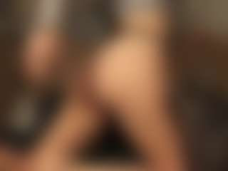 CheryleEckles's Live Sex Cam Show