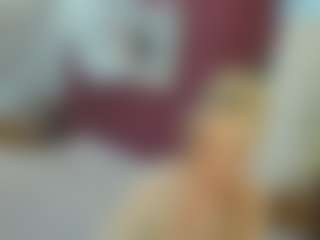 Live cam show with EroLayer - Gray Eyes on Camsoda