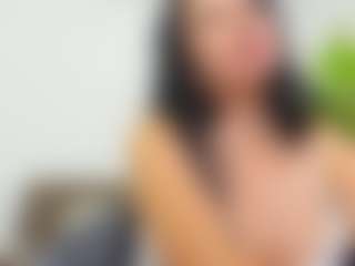 EvelinBelle's Live Sex Cam Show