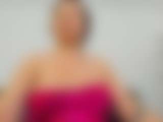 EvelinBelle's Live Sex Cam Show