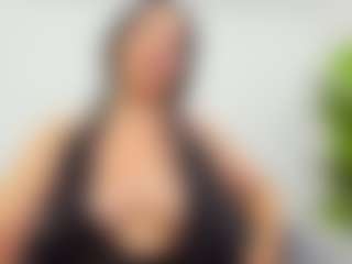 EvelinBelle's Live Sex Cam Show