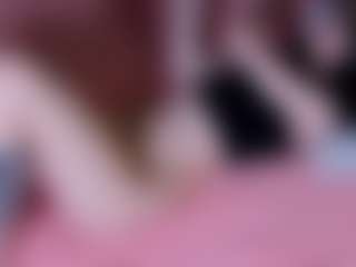 Live cam show with GlitchDoll - Cute on Camsoda