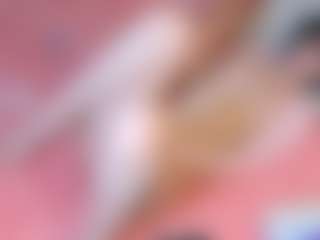 Live cam show with GlitchDoll - Mouth on TottyGirls