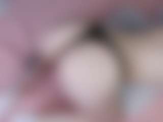 Live cam show with GlitchDoll - Queen on Uber Horny