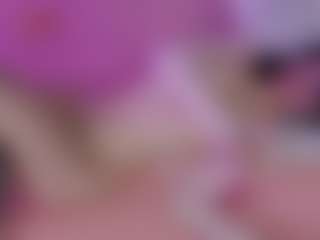 Live cam show with GlitchDoll - Mouth on Cam Slut