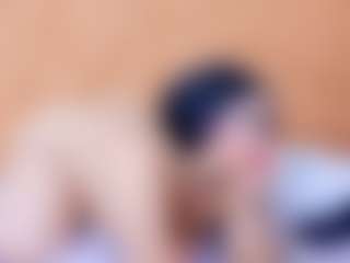 Live cam show with Hanna Bunny - Facial on Camsoda