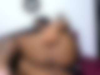 VickyHugeAss's Live Sex Cam Show