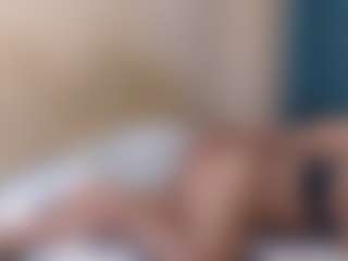 Live-Cam-Show mit Alyssabrownx - Flashing auf Camsoda